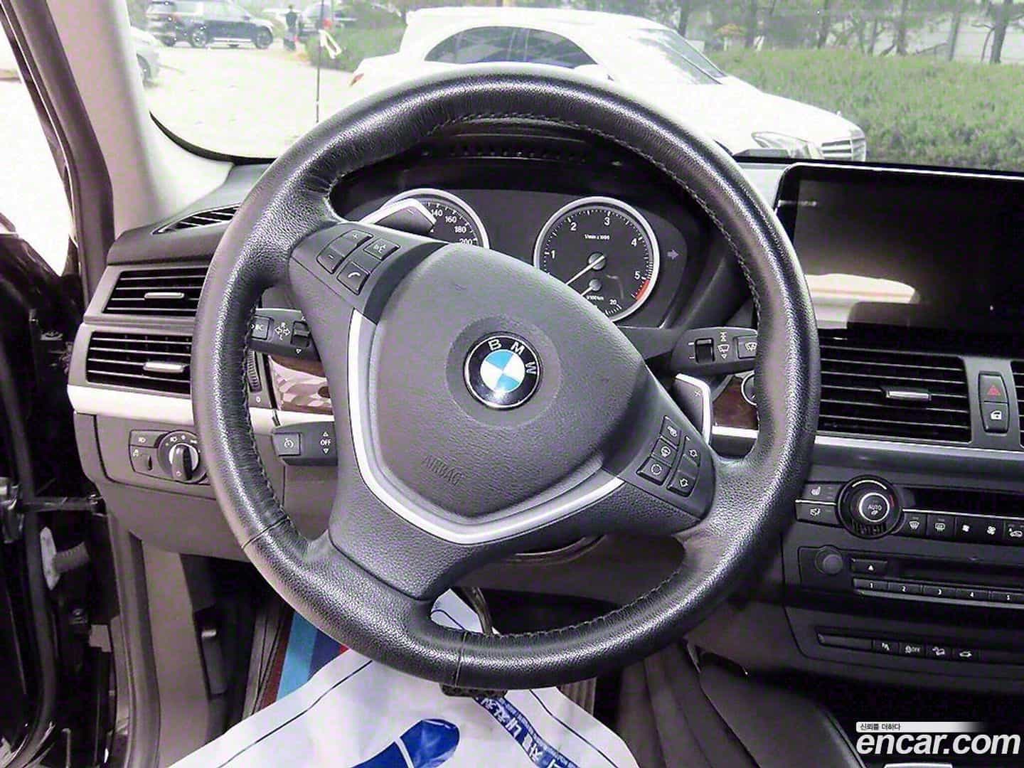X6 BMW 2013.0-INNER-008