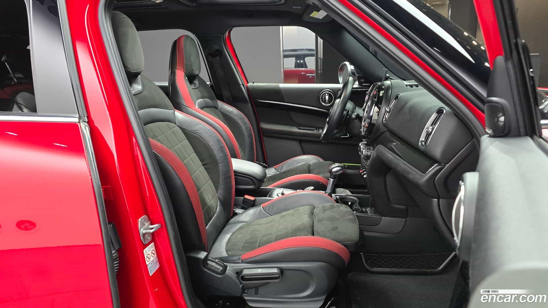 Countryman Mini 2018.8-INNER-010