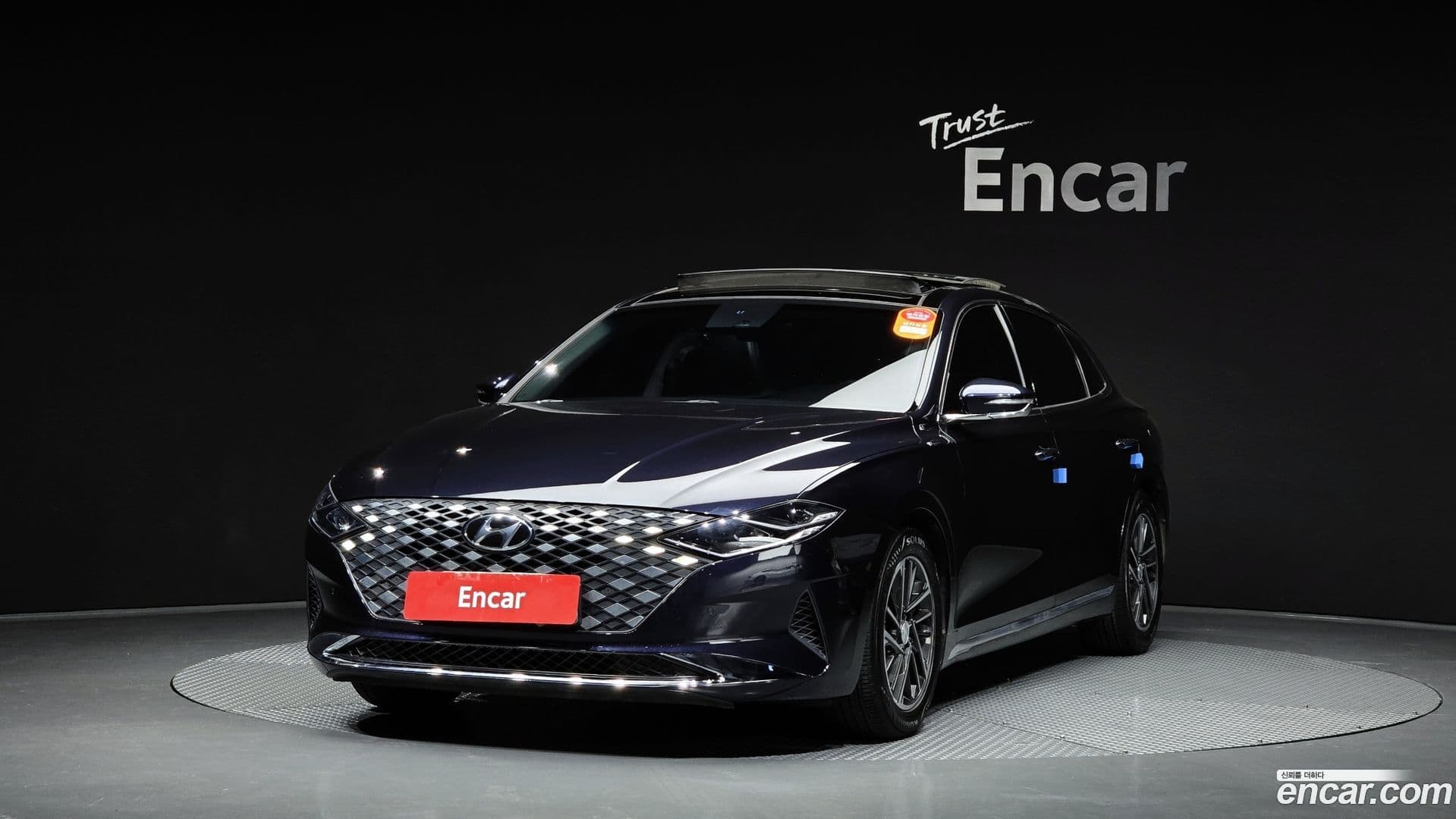 Main__Slider__Photo:Grandeur Hyundai 2021.0-0