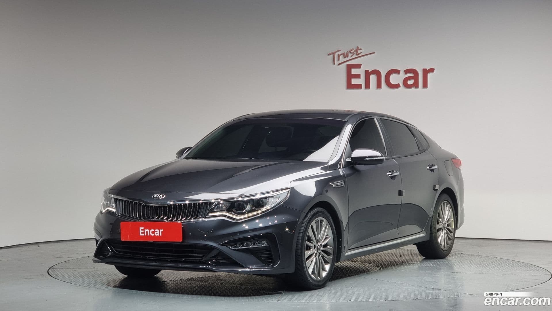 Main__Slider__Photo:K5 Kia 2018.4-0
