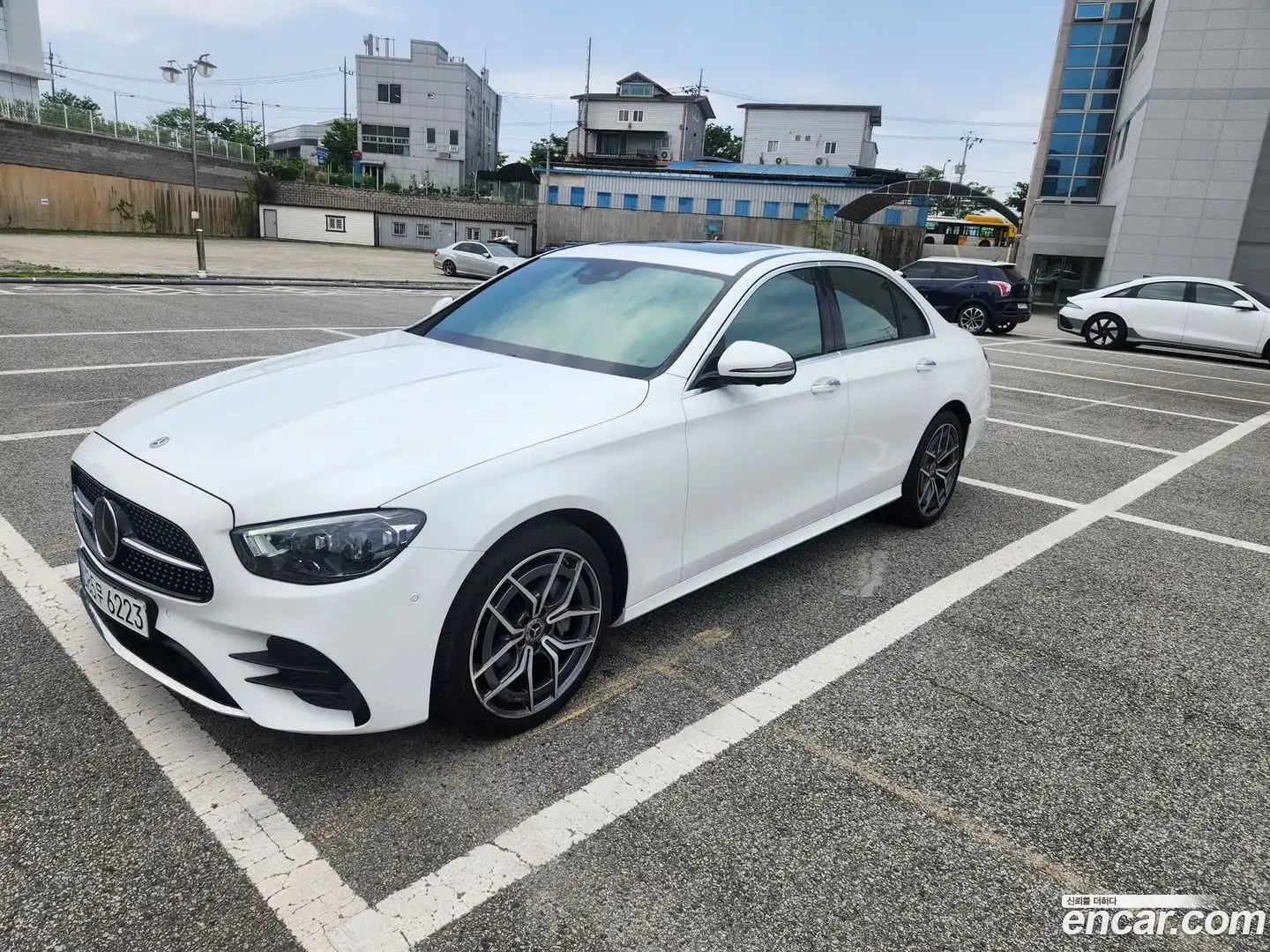 E-Class Mercedes-Benz 2023.5-OUTER-002