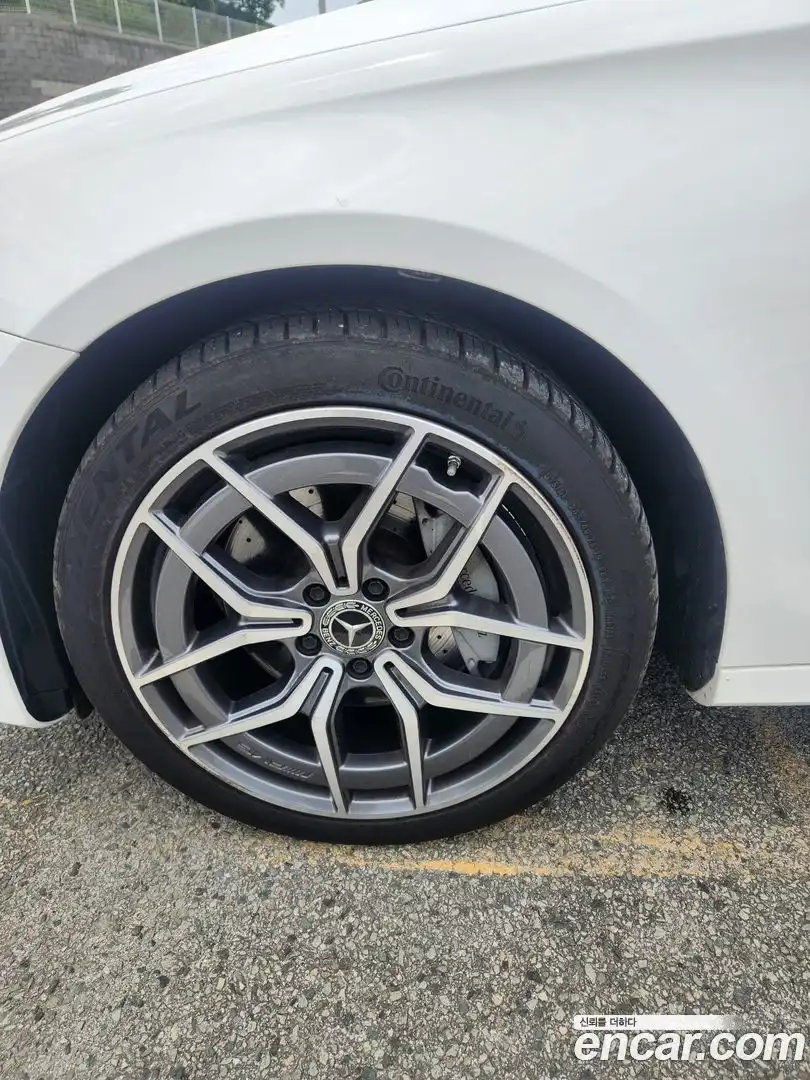 E-Class Mercedes-Benz 2023.5-OUTER-005