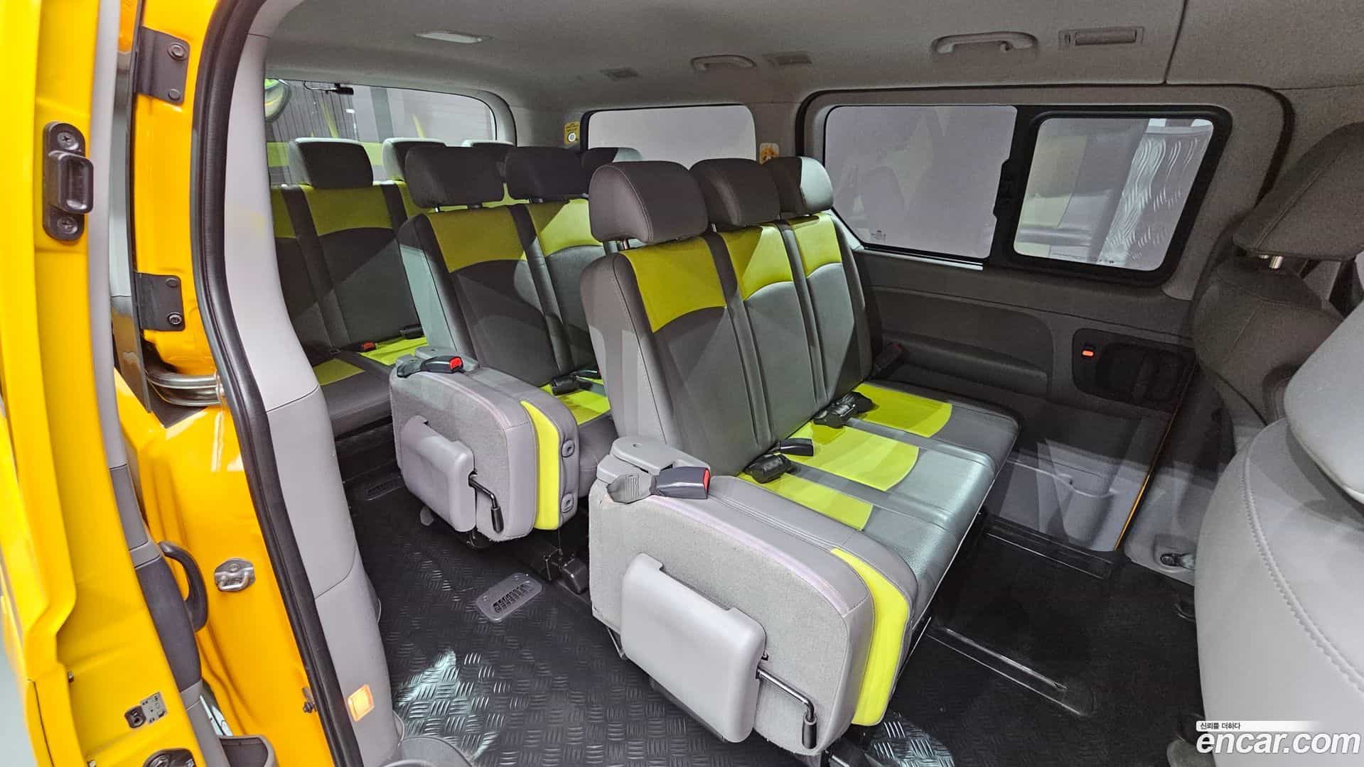 Starex Hyundai 2020.9-OPTION-022