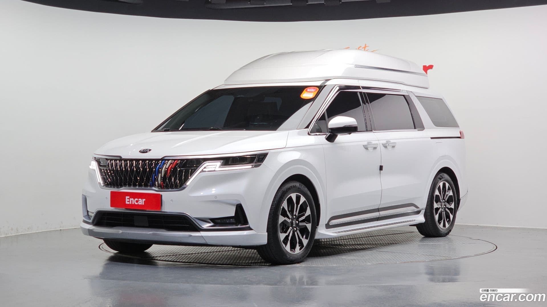 Main__Slider__Photo:Canival Kia 2021.0-0