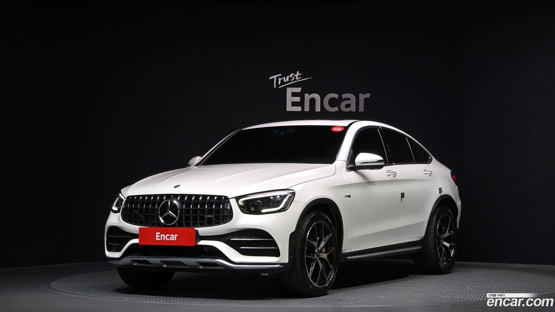 Main__Slider__Photo:GLC-Class Mercedes-Benz 2020.7-0