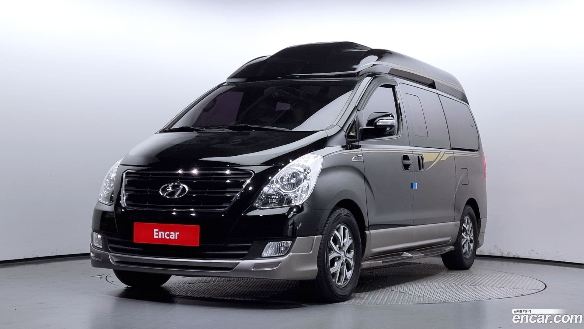 Main__Slider__Photo:Starex Hyundai 2017.1-0