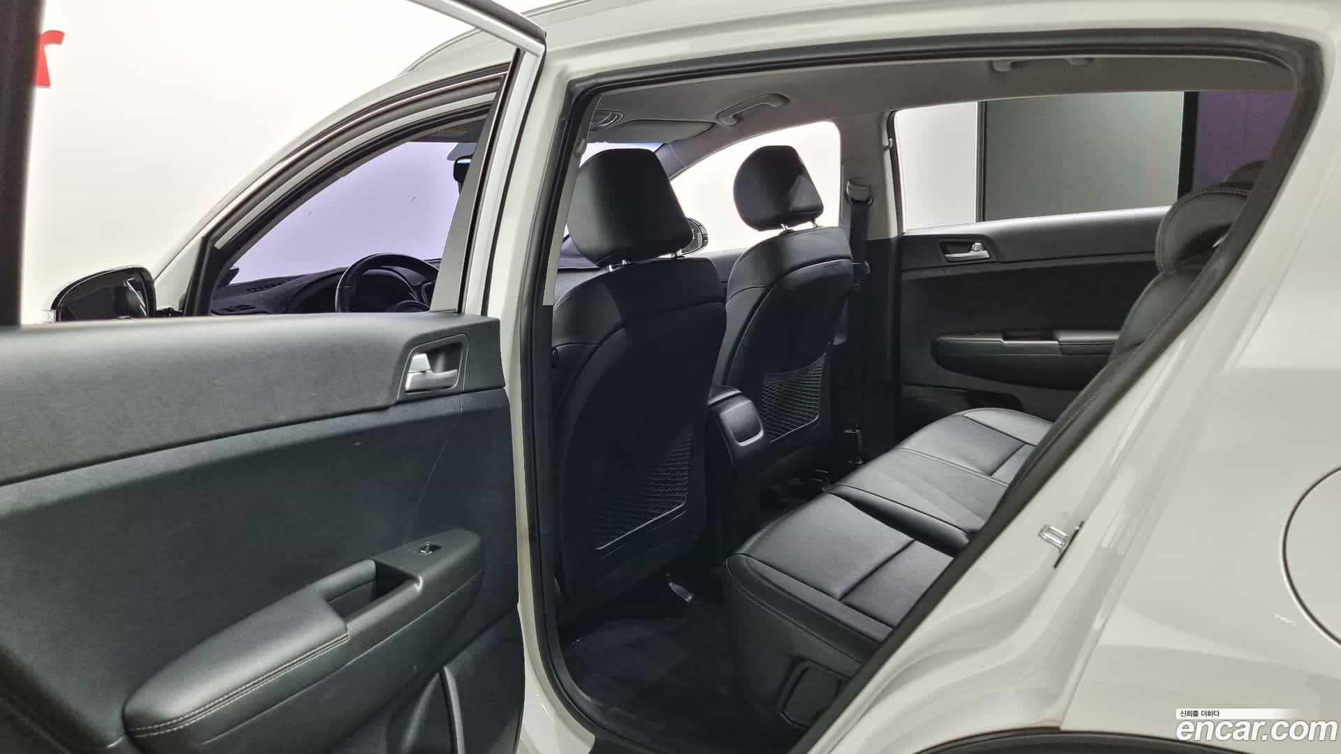 Sportage Kia 2016.5-OPTION-021