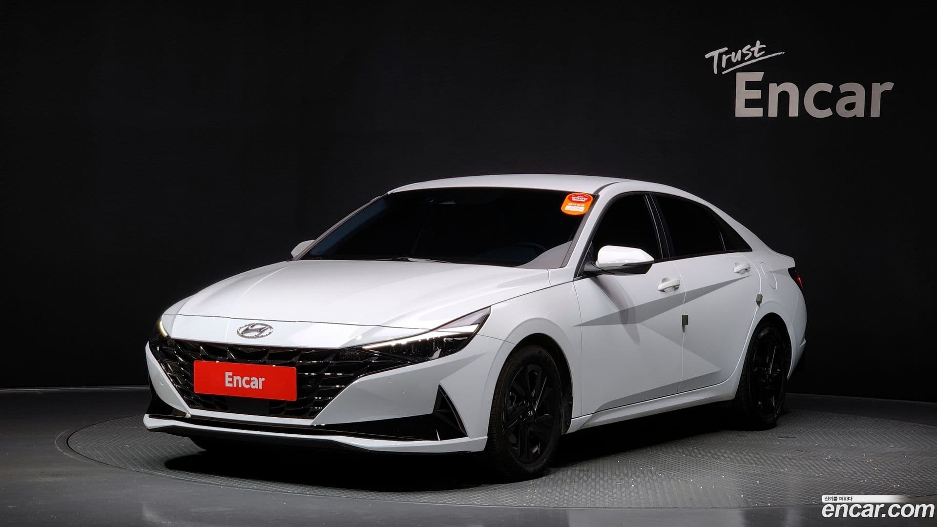 Main__Slider__Photo:AVANTE Hyundai 2021.4-0