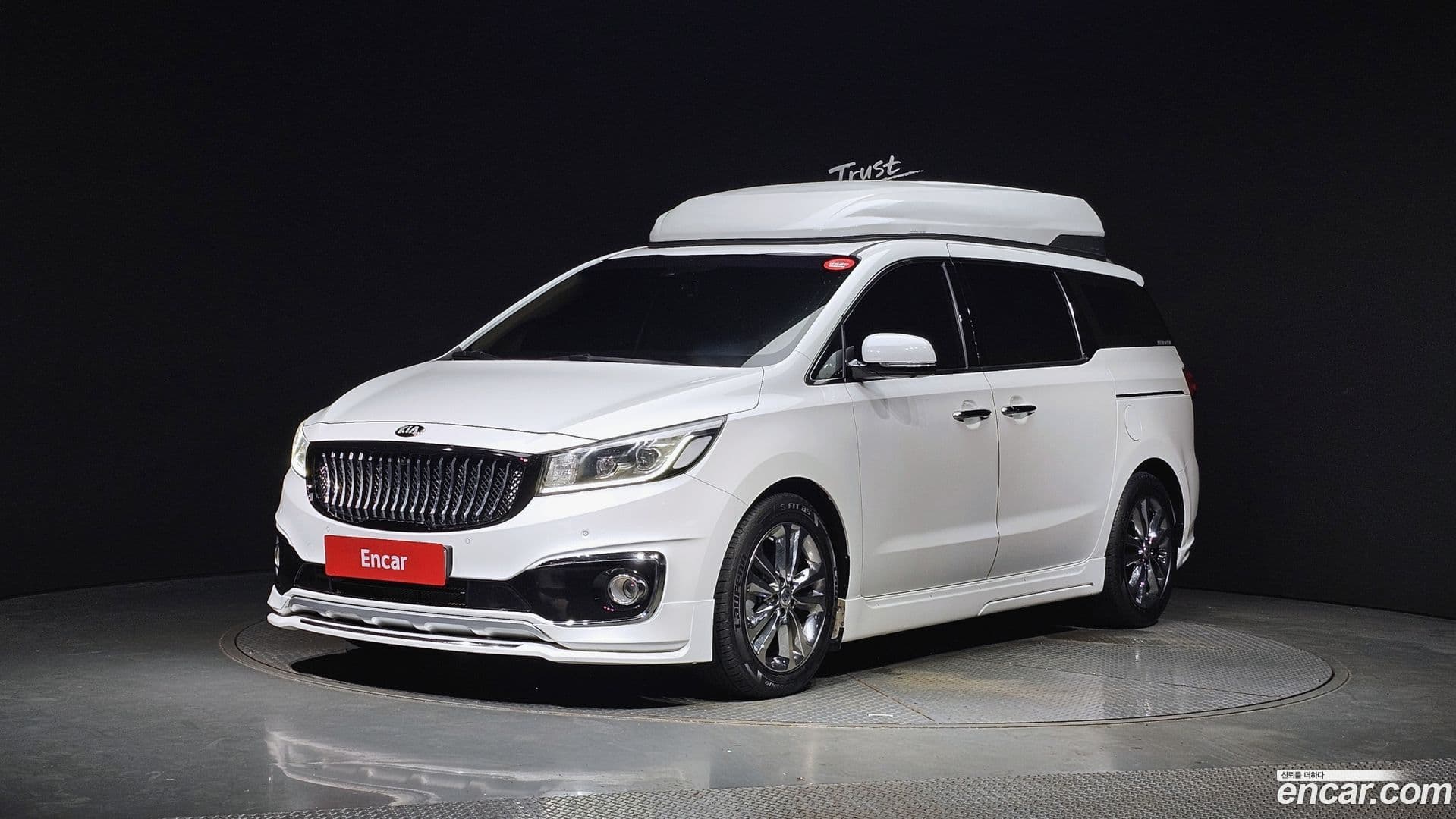 Main__Slider__Photo:Canival Kia 2016.6-0