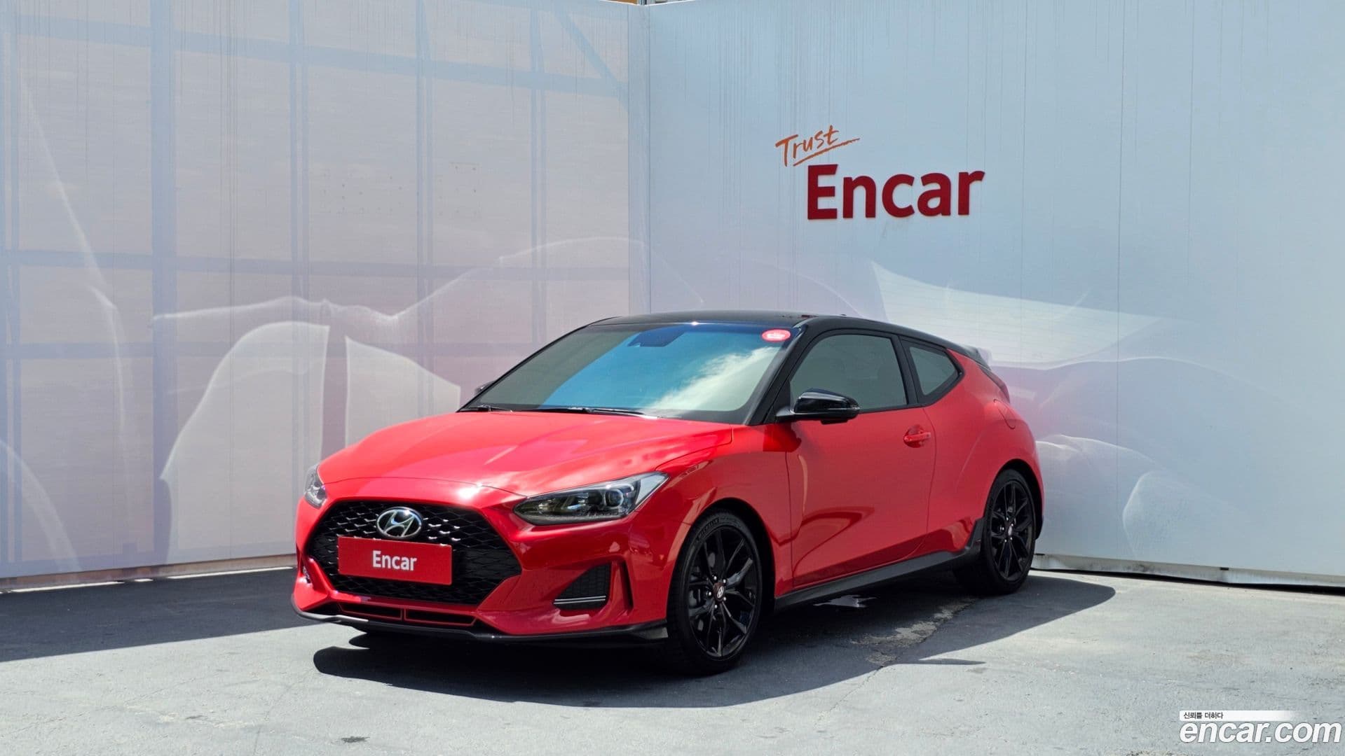 Main__Slider__Photo:Veloster Hyundai 2019.7-0