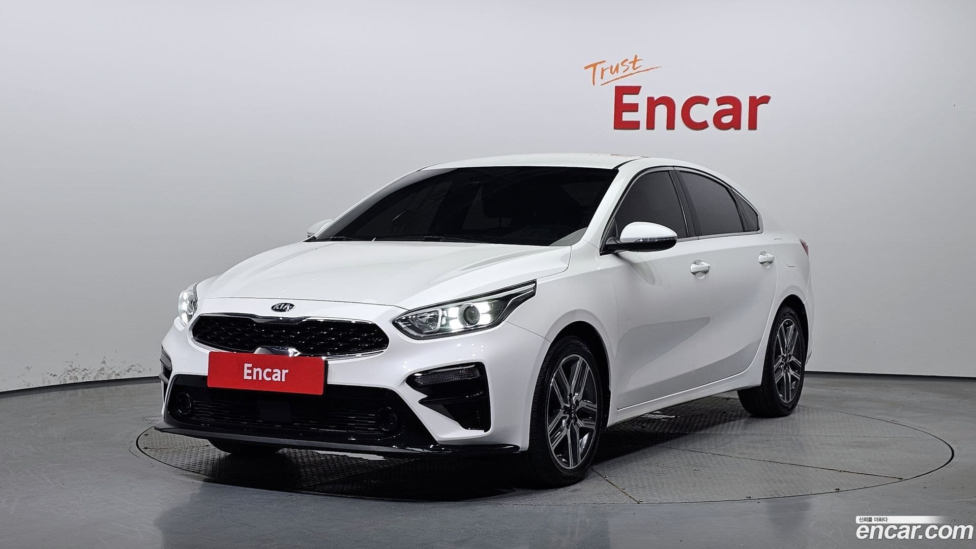 Main__Slider__Photo:K3 Kia 2018.2-0