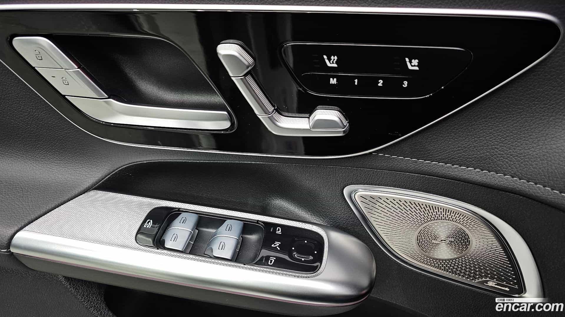 EQE Mercedes-Benz 2022.8-OPTION-016