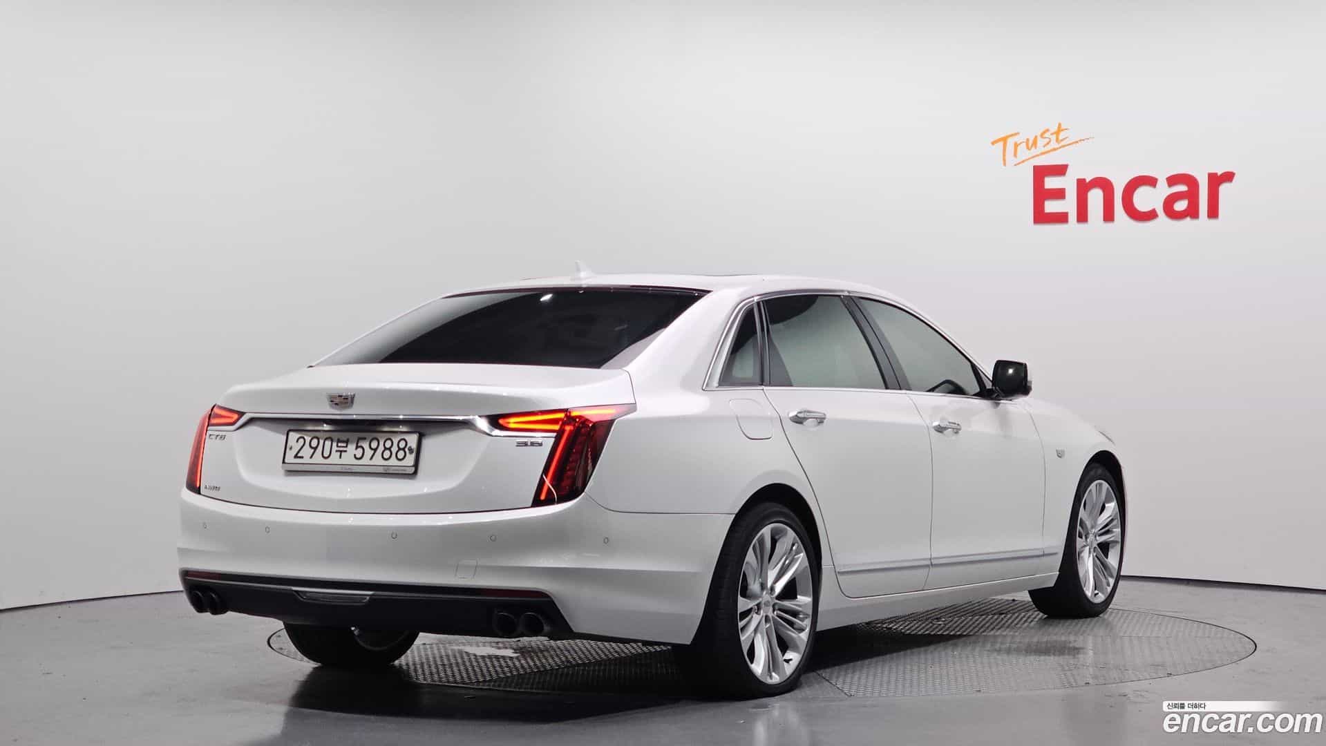 CT6 Cadillac 2019.11-OUTER-002