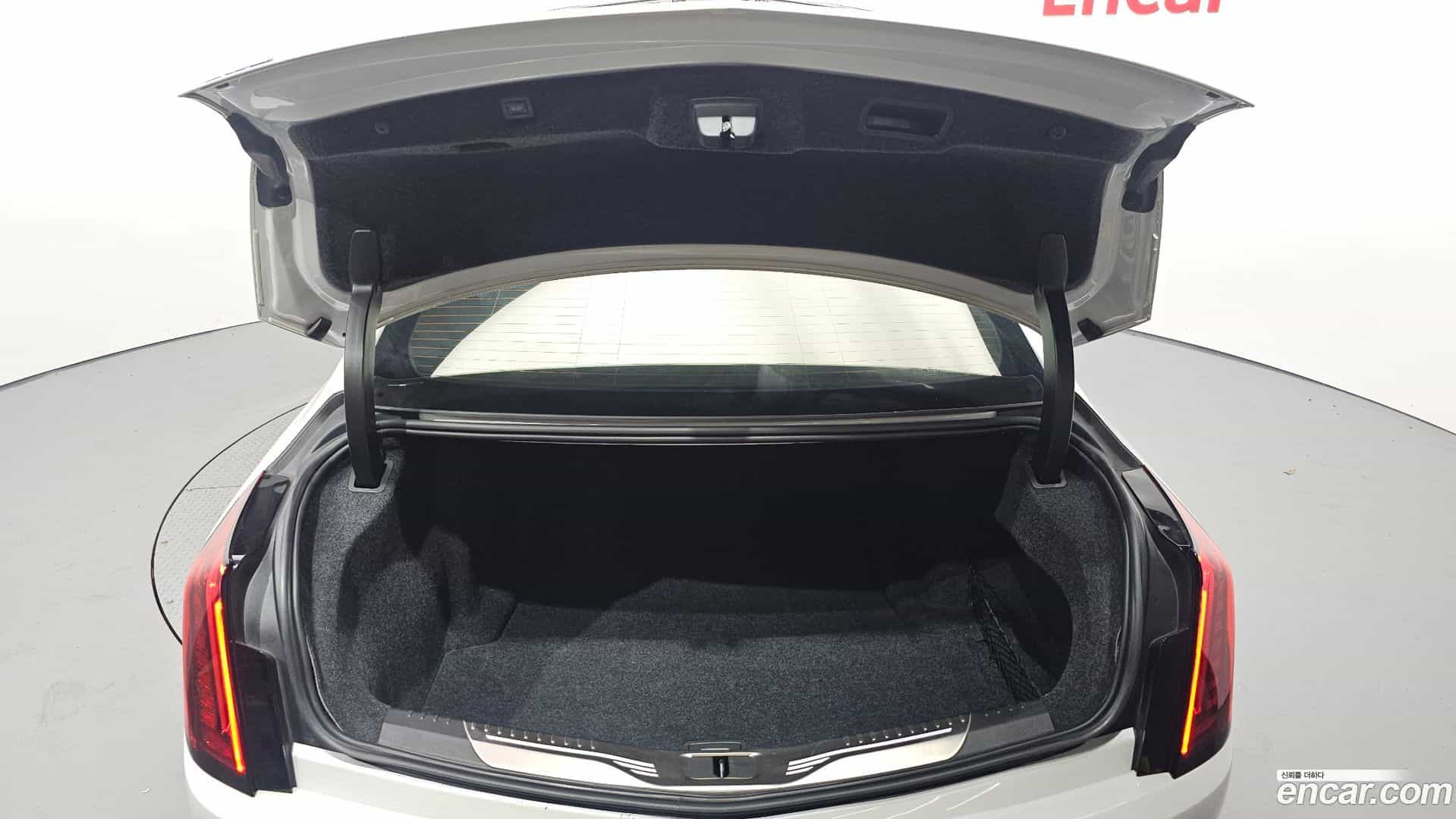 CT6 Cadillac 2019.11-OPTION-024