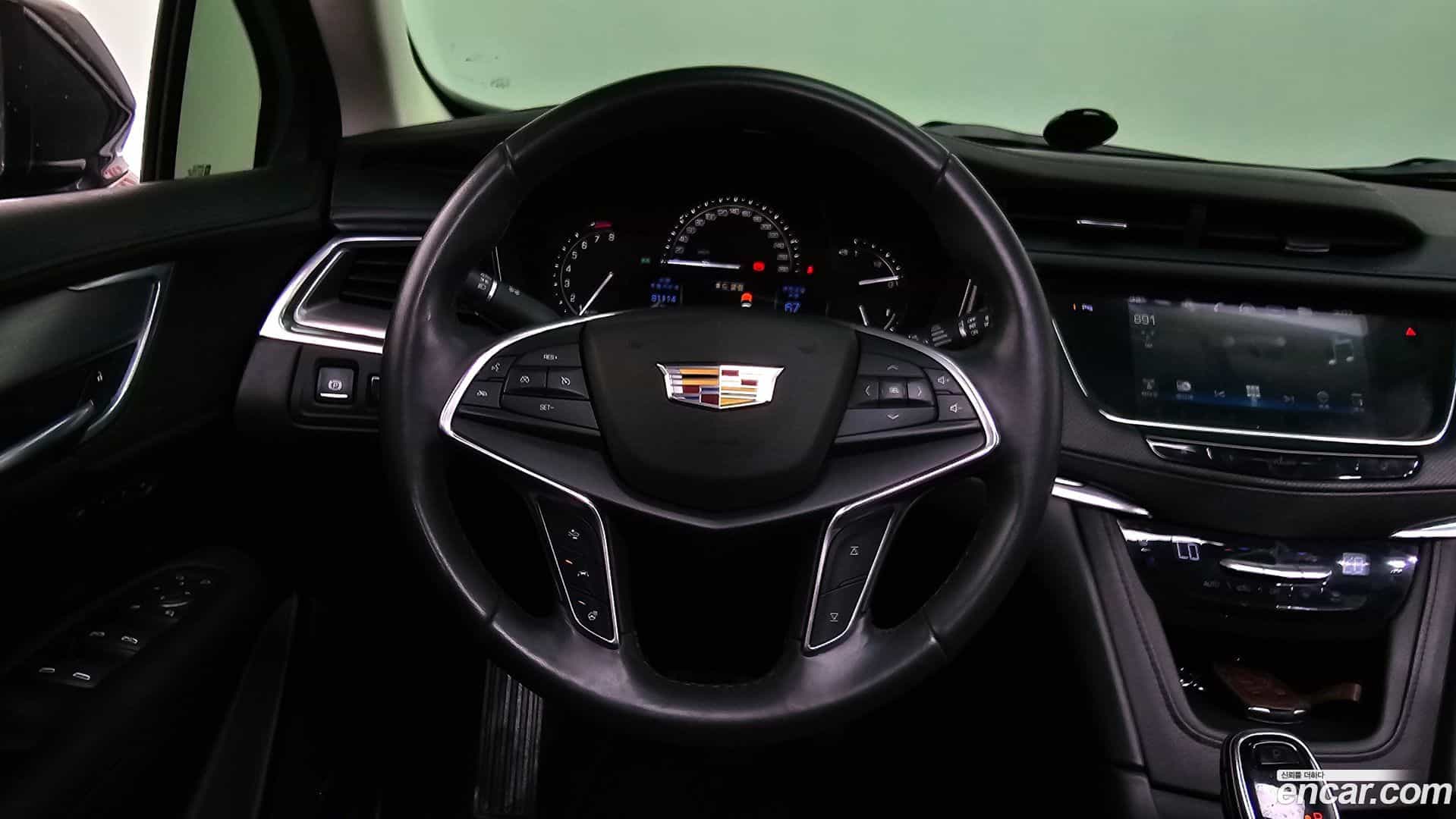 XT5 Cadillac 2018.4-OPTION-017