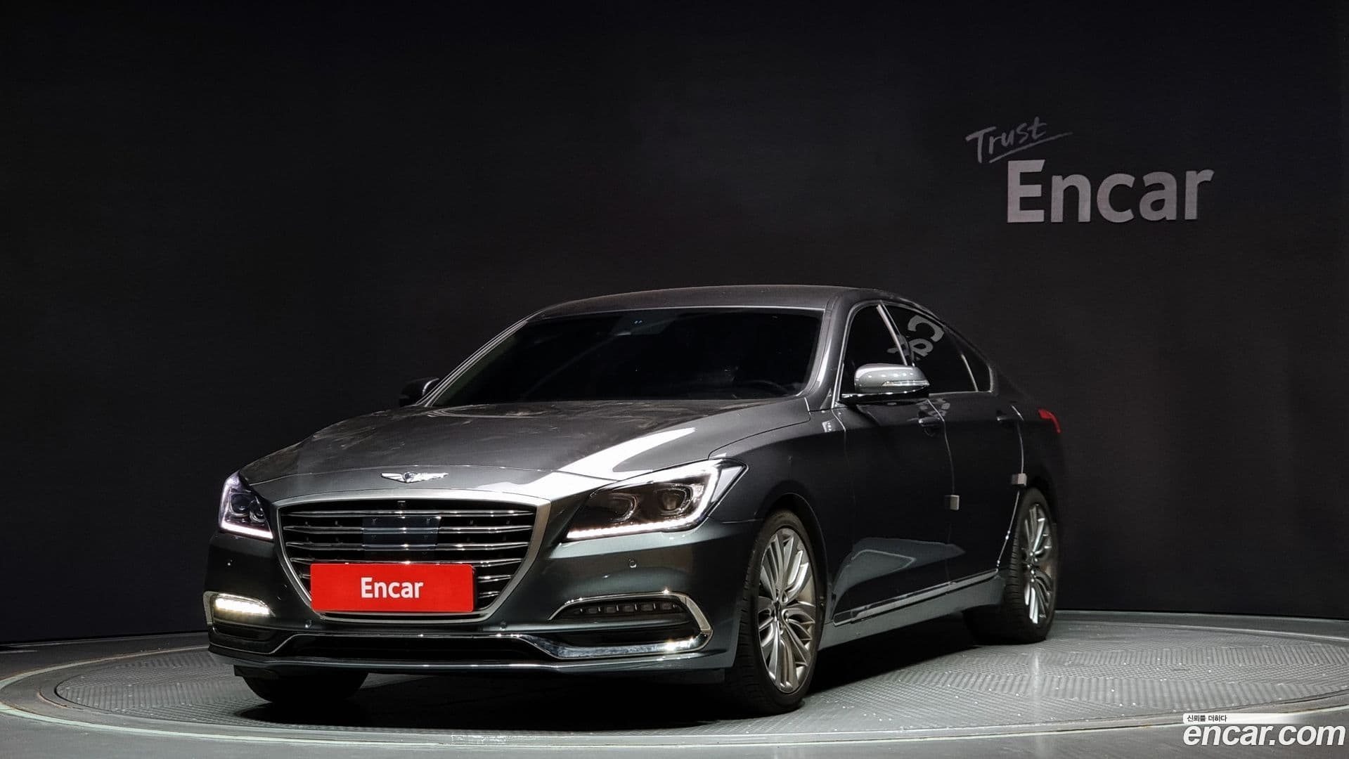 Main__Slider__Photo:G80 Genesis 2019.9-0