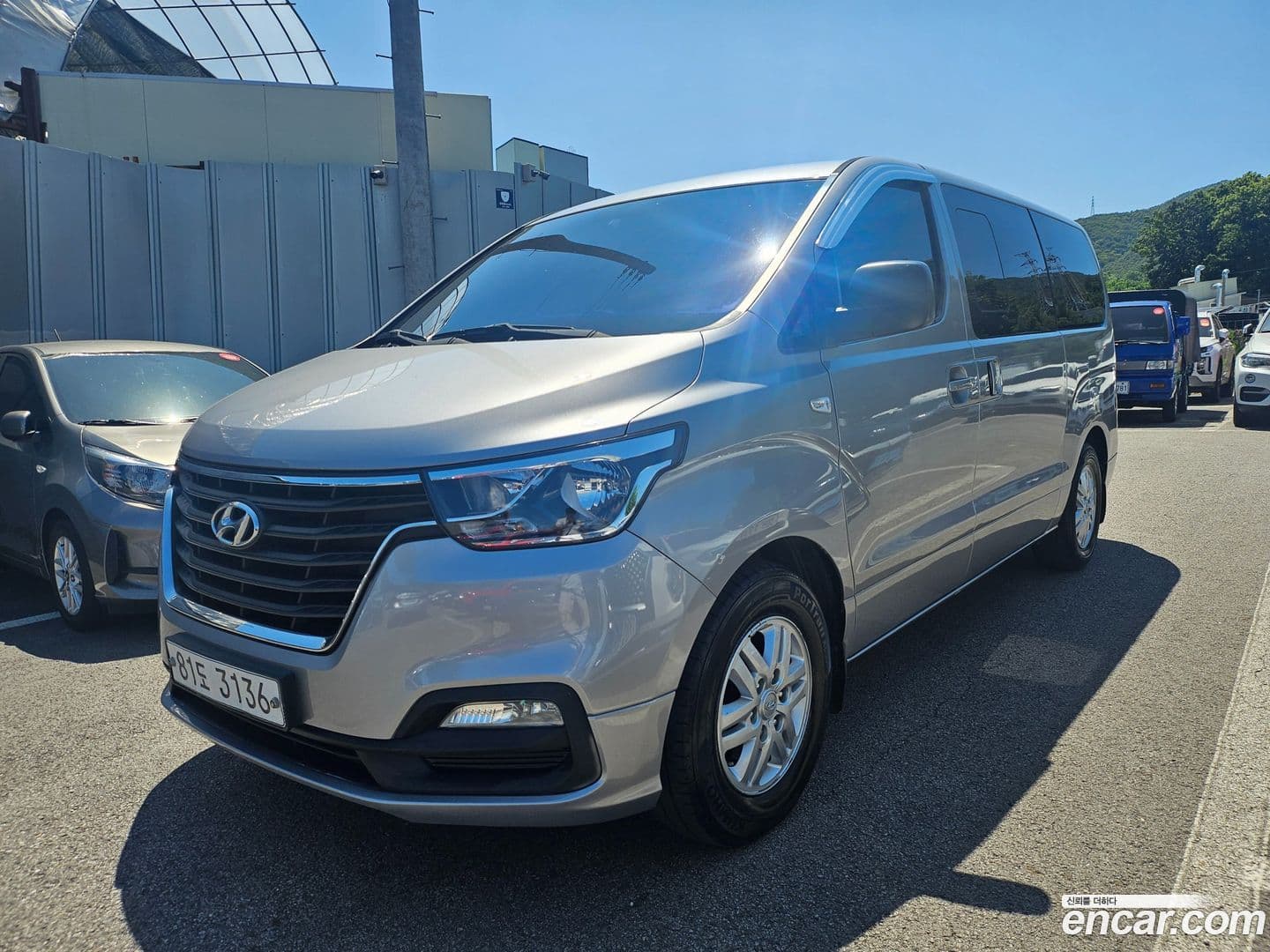 Main__Slider__Photo:Starex Hyundai 2018.4-0