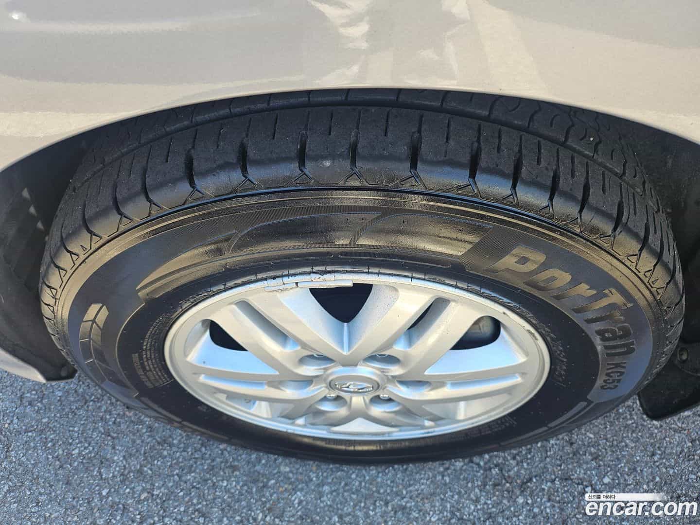 Starex Hyundai 2018.4-OUTER-005