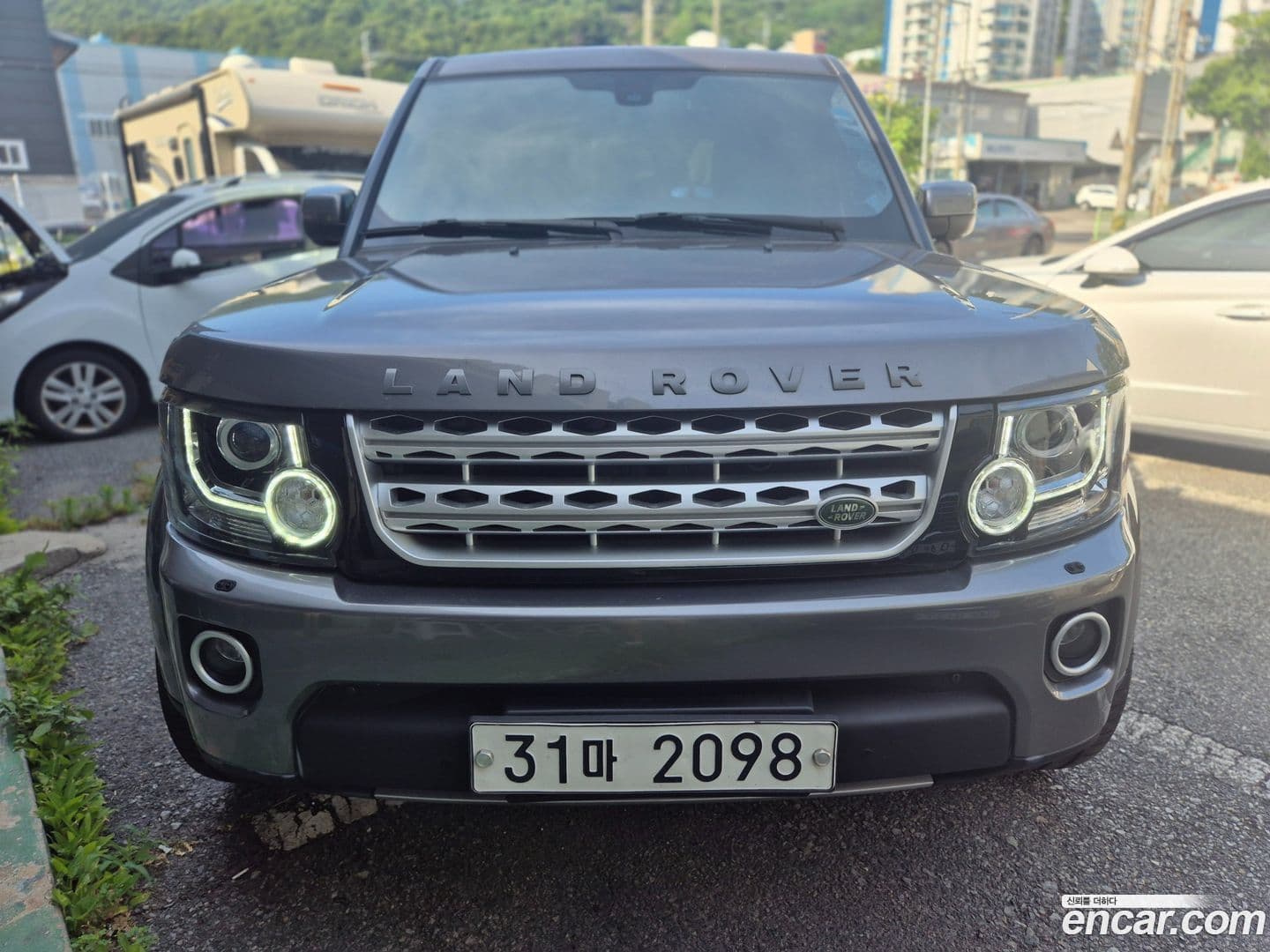 Main__Slider__Photo:Discovery Land Rover 2010.8-0