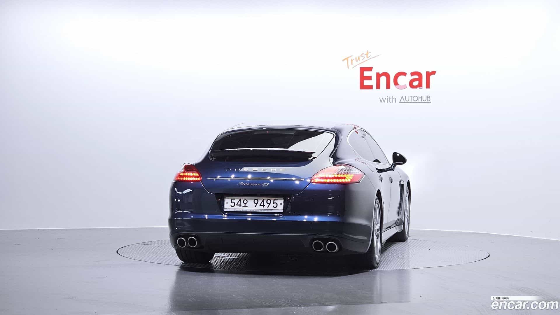 Panamera Porsche 2010.11-OUTER-004