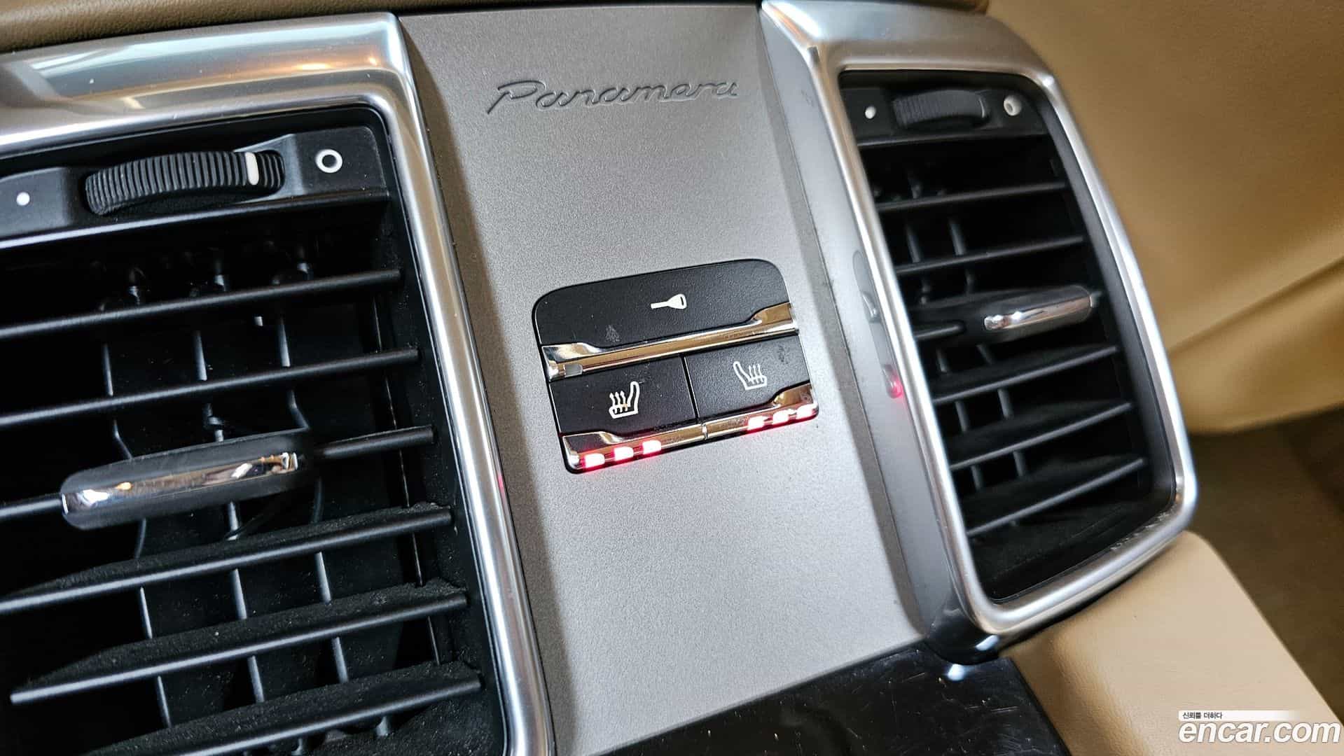 Panamera Porsche 2010.11-OPTION-021