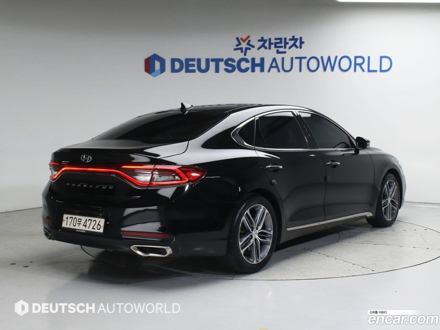 Main__Slider__Photo:Grandeur Hyundai 2017.5-0