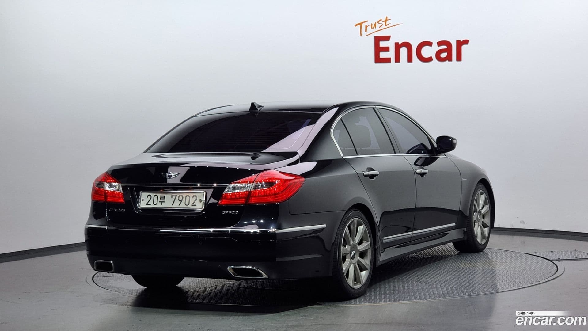 Main__Slider__Photo:Genesis Hyundai 2011.5-0