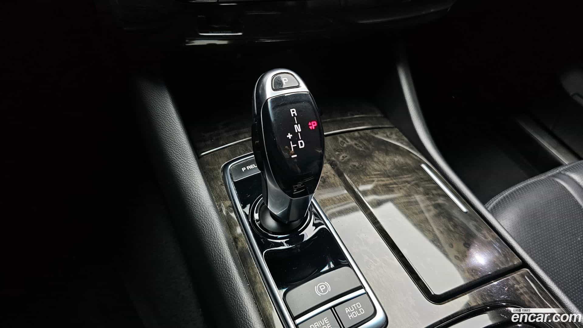 K9 Kia 2015.11-INNER-009