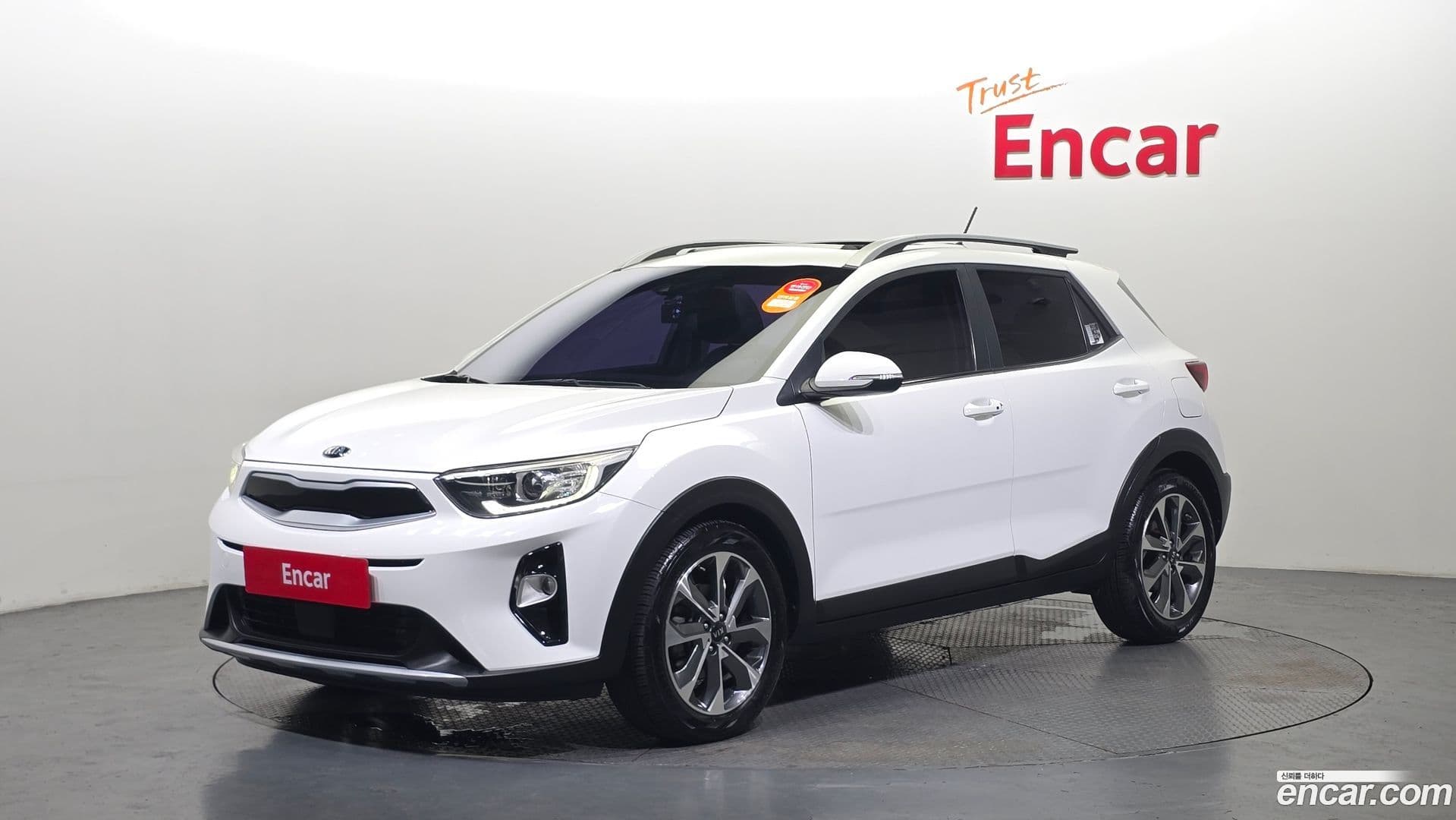 Main__Slider__Photo:Stonic Kia 2017.11-0