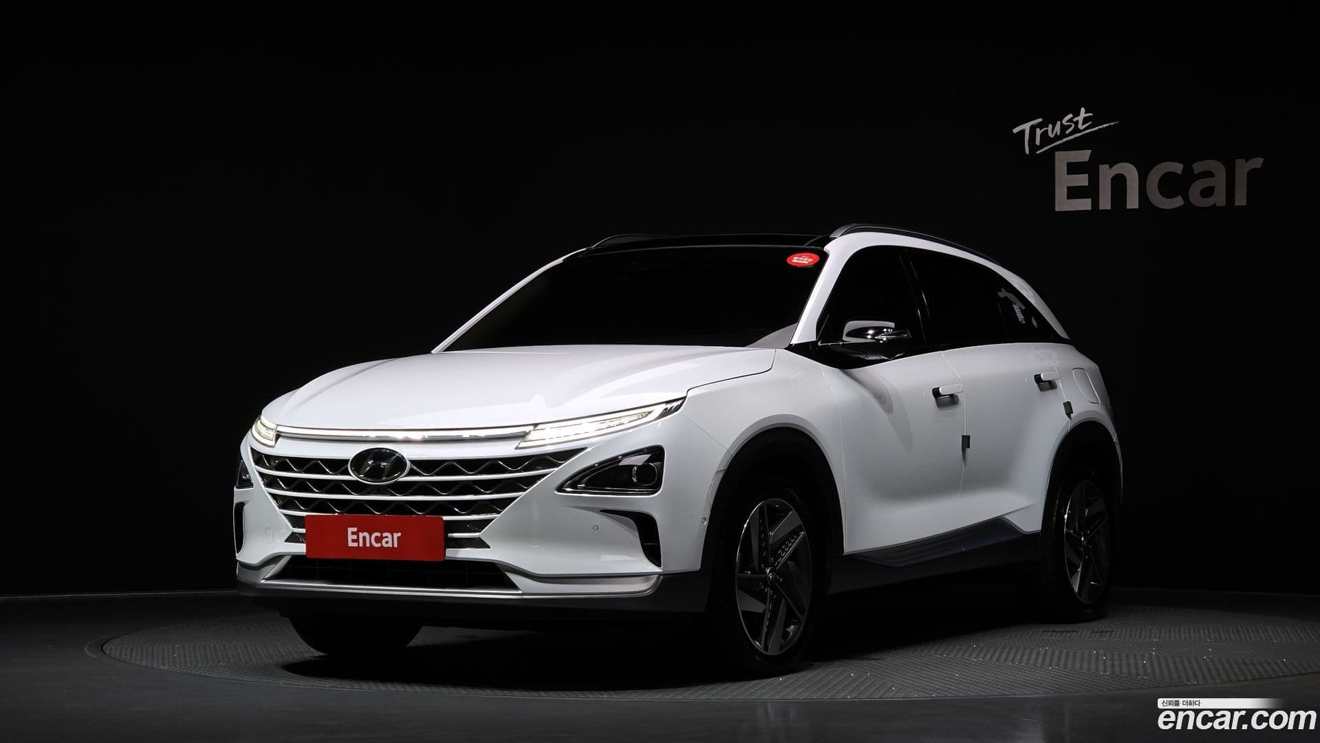 Main__Slider__Photo:Nexo Hyundai 2021.10-0