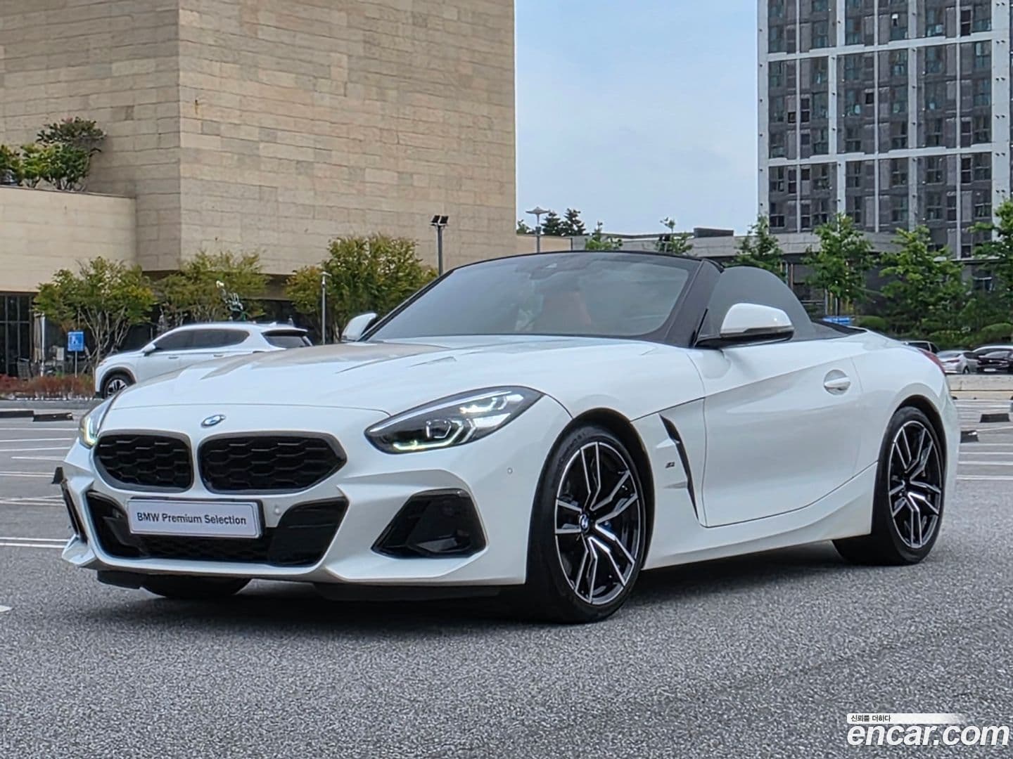 Main__Slider__Photo:Z4 BMW 2024.6-0