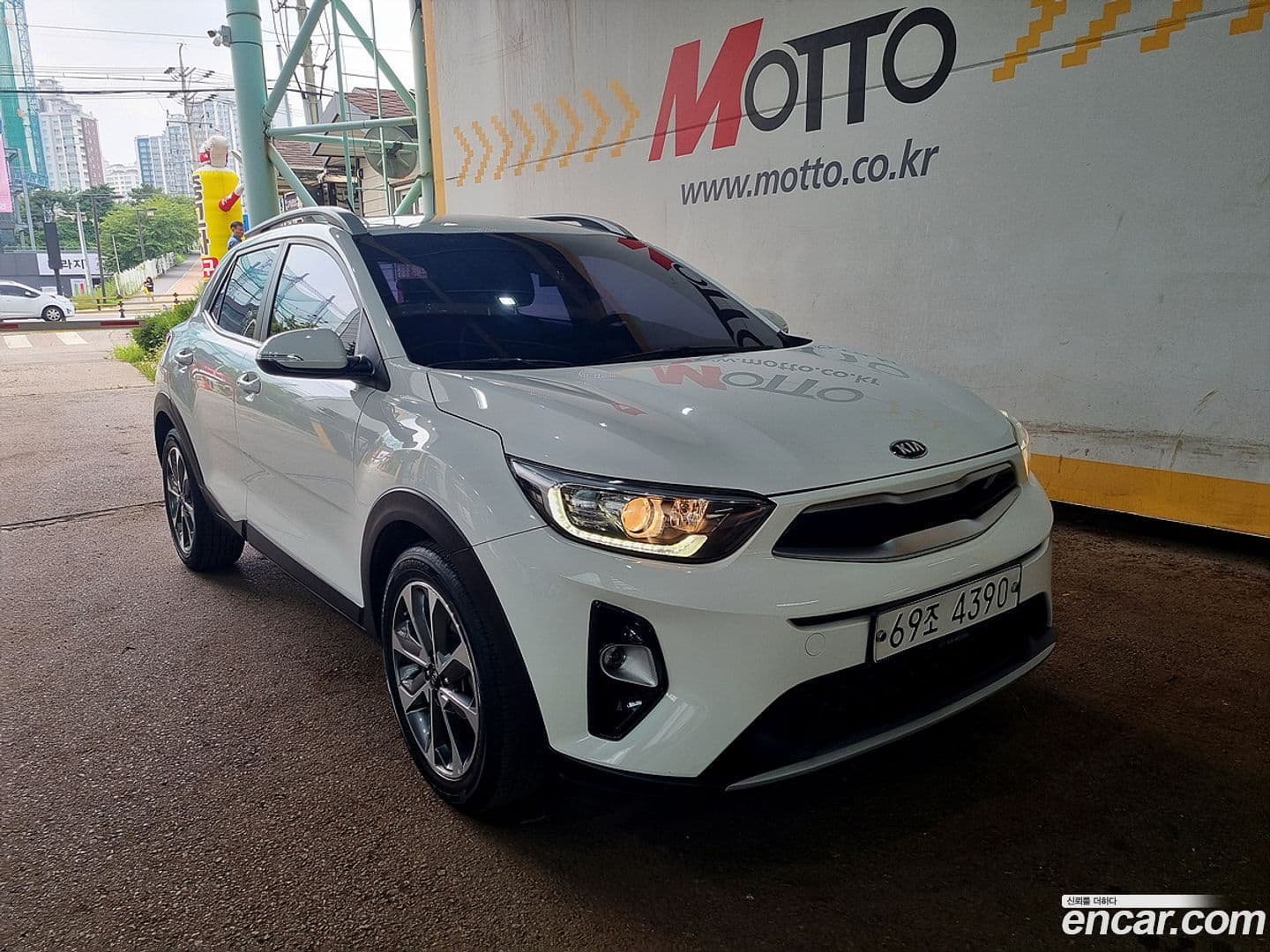 Main__Slider__Photo:Stonic Kia 2018.0-0