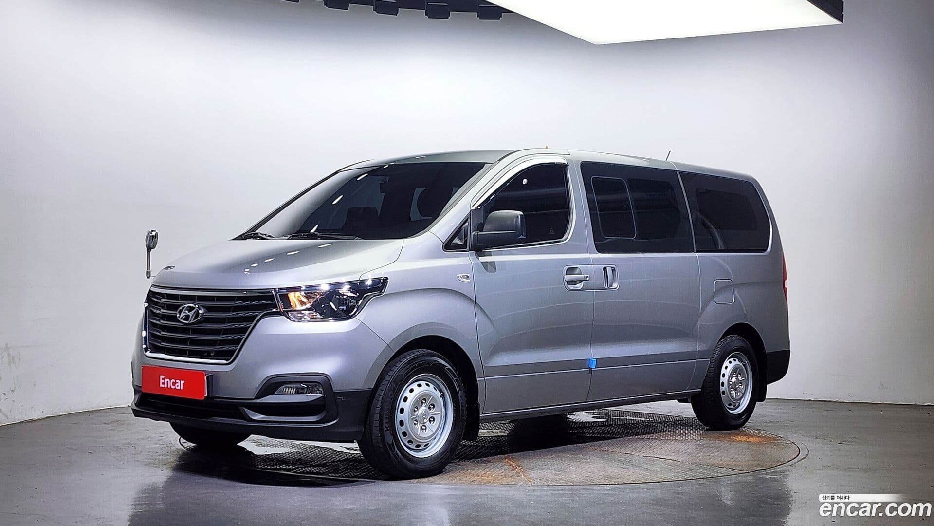 Main__Slider__Photo:Starex Hyundai 2020.9-0