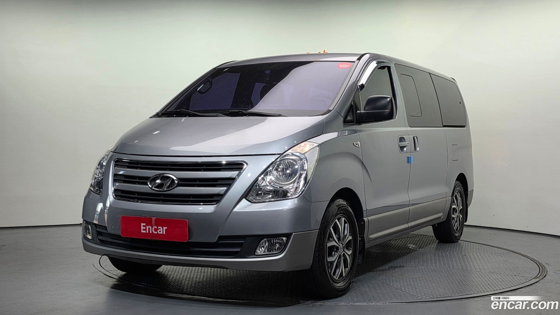 Main__Slider__Photo:Starex Hyundai 2016.8-0
