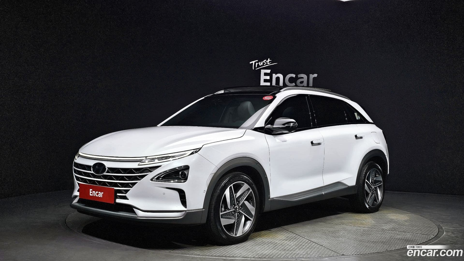 Main__Slider__Photo:Nexo Hyundai 2022.8-0