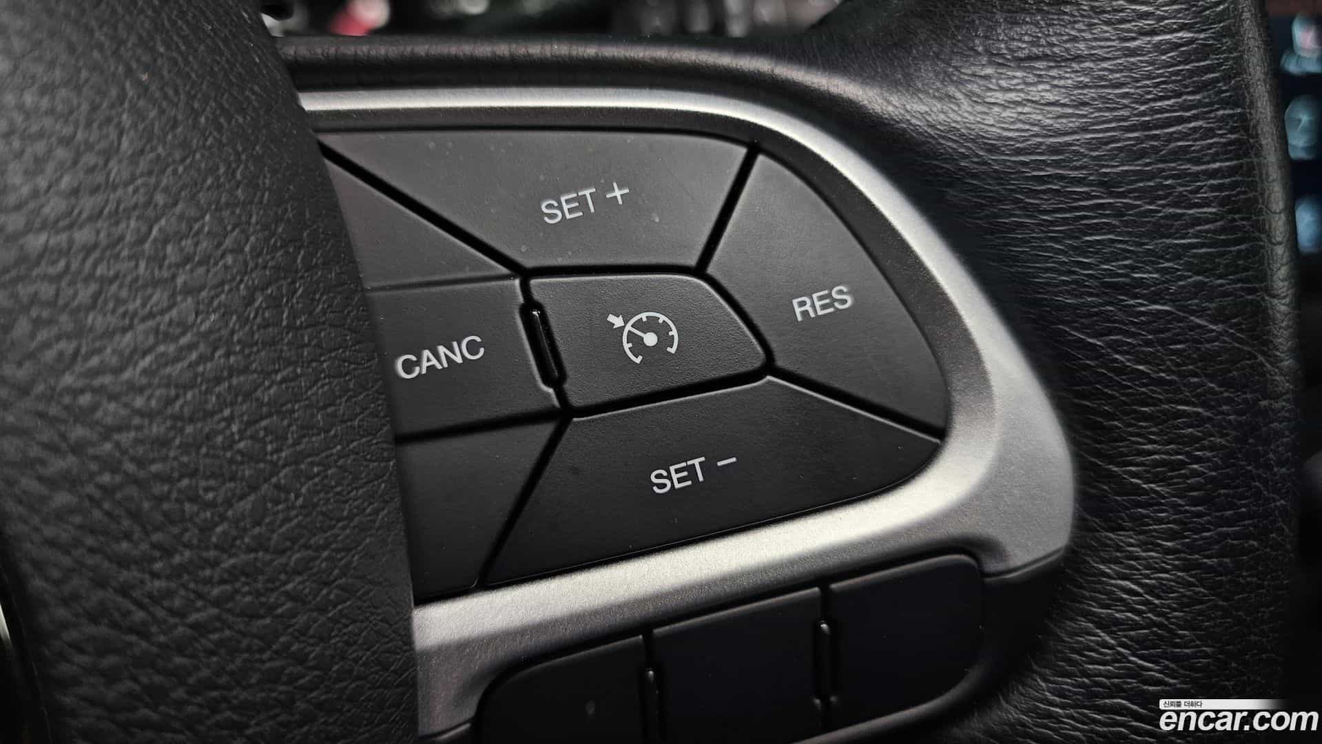 Renegade Jeep 2021.6-OPTION-024