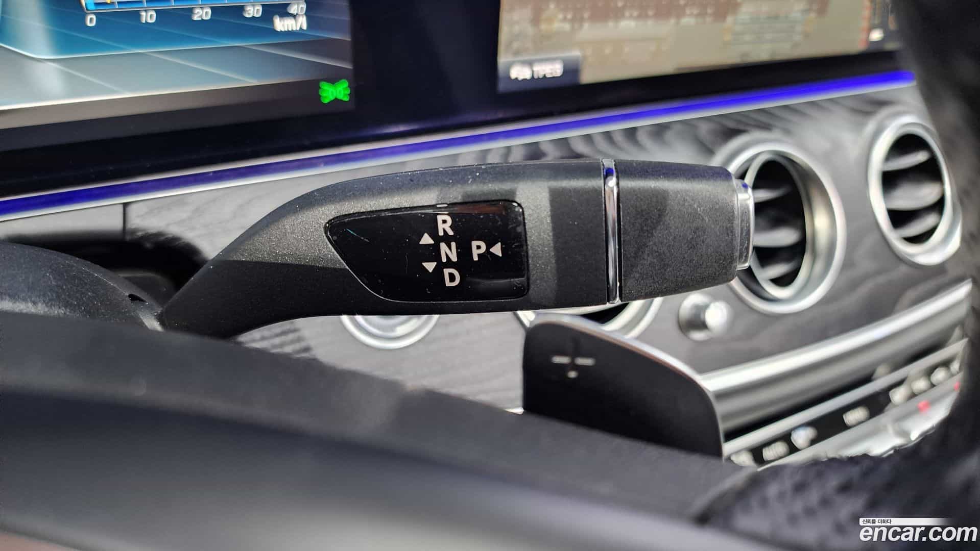 E-Class Mercedes-Benz 2017.8-INNER-009