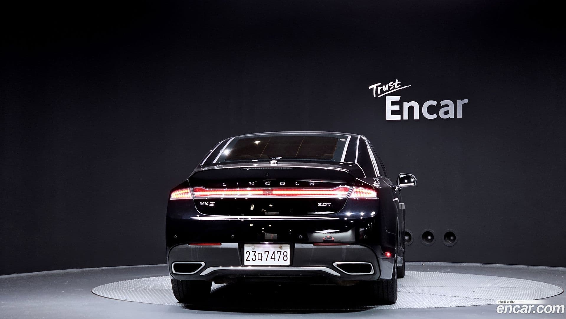 Main__Slider__Photo:MKZ Lincoln 2020.9-3