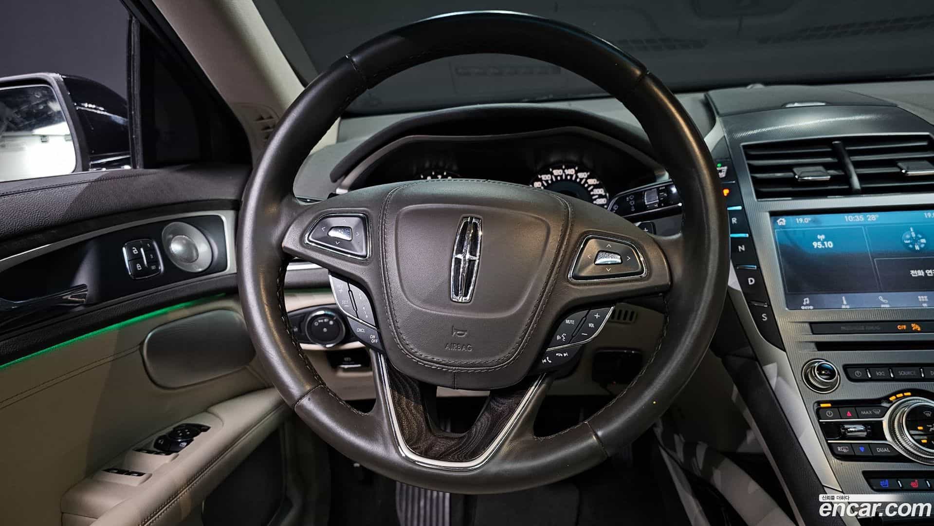 MKZ Lincoln 2020.9-OPTION-017