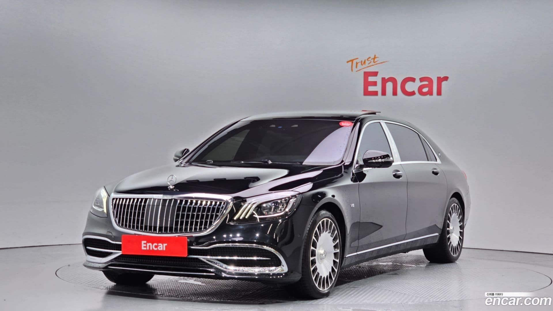 Main__Slider__Photo:S-Class Mercedes-Benz 2019.3-0
