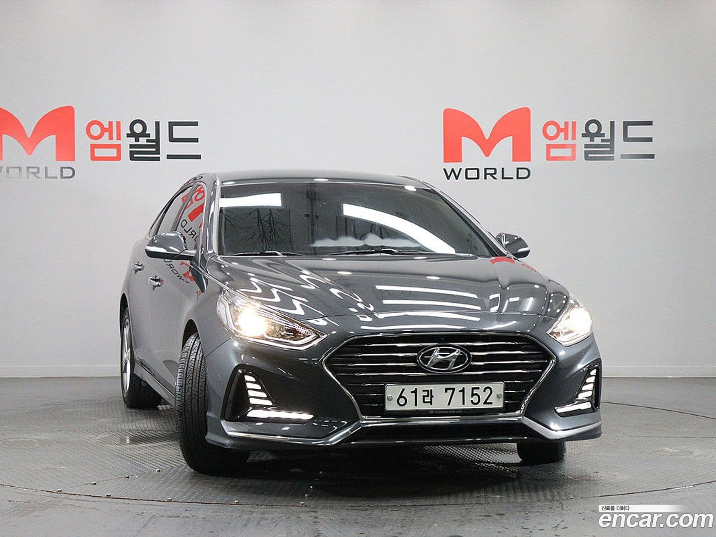 Main__Slider__Photo:Sonata Hyundai 2017.3-0
