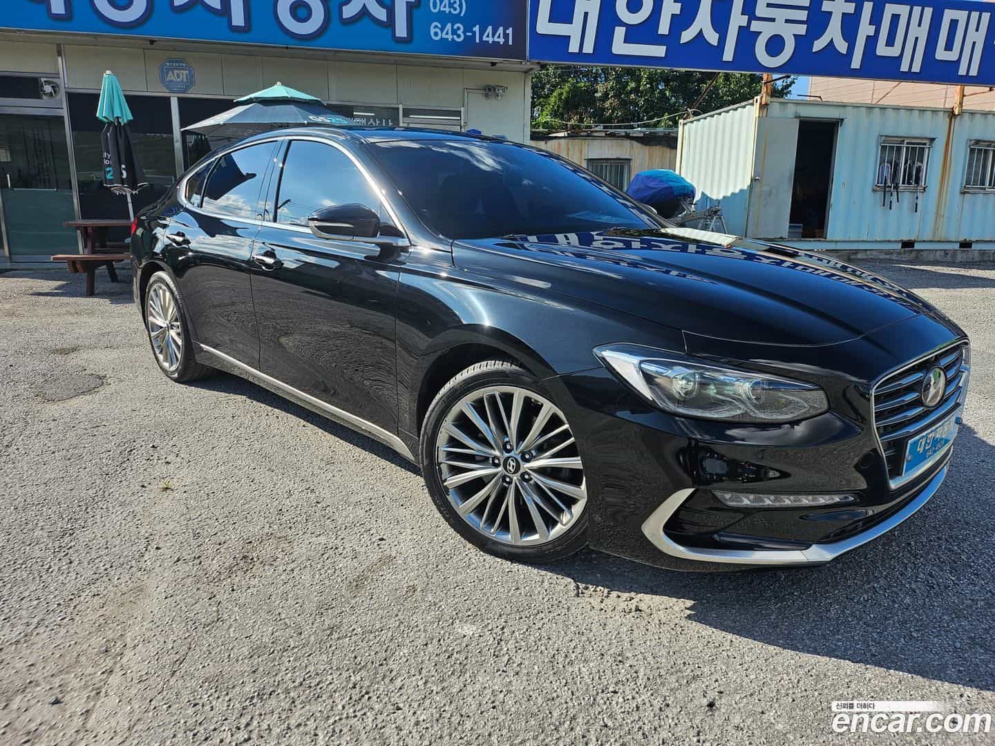 Grandeur Hyundai 2017.6-OUTER-002