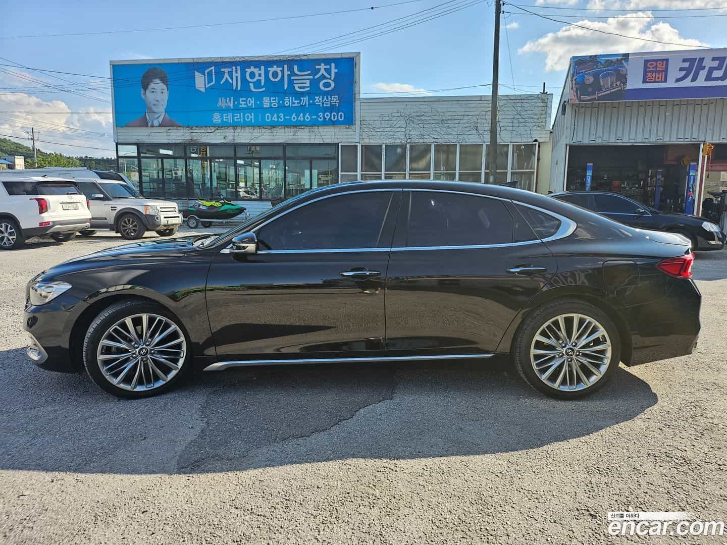 Grandeur Hyundai 2017.6-INNER-006