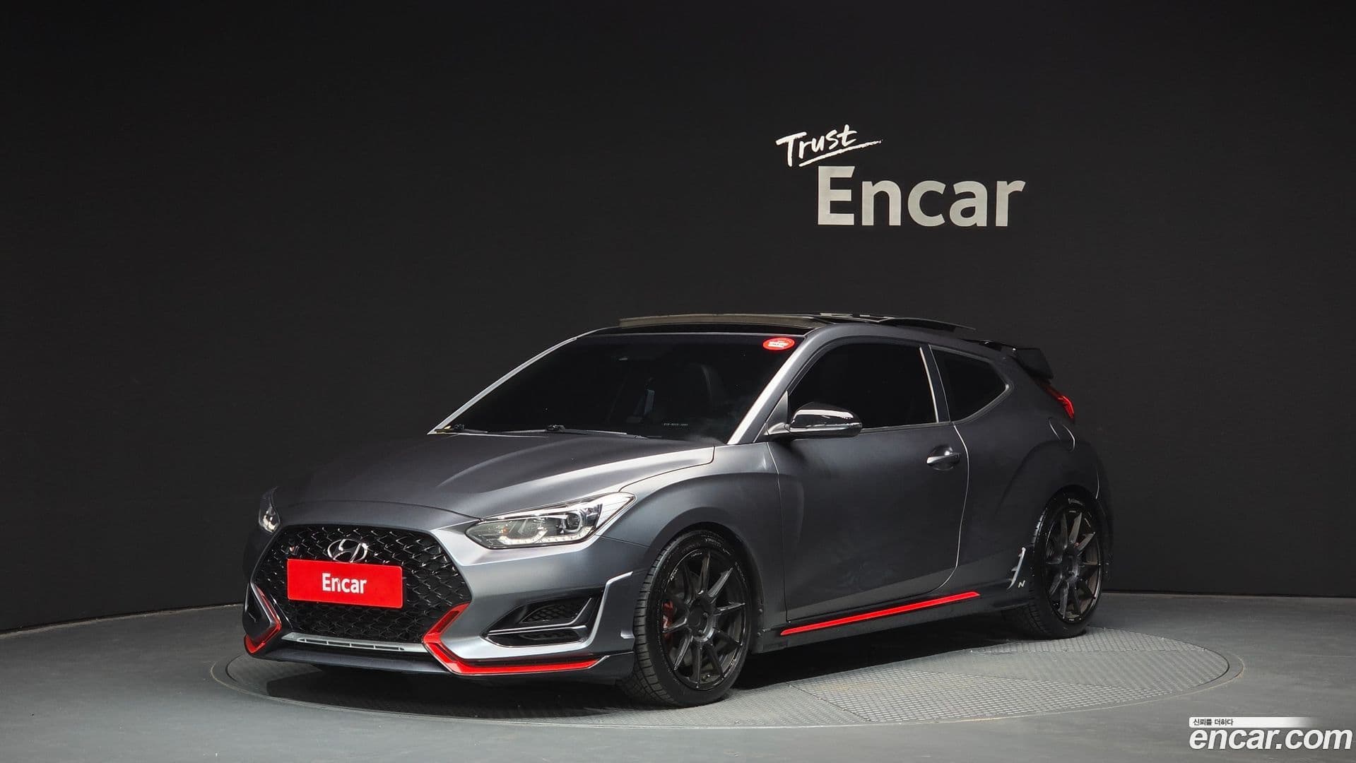 Main__Slider__Photo:Veloster Hyundai 2020.4-0
