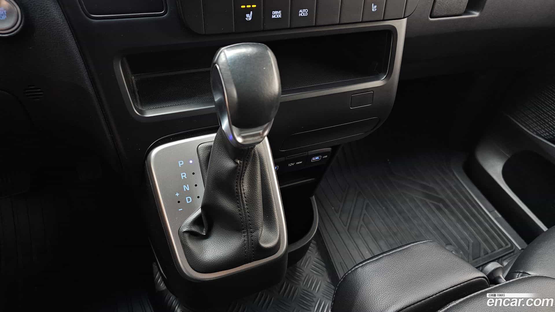Staria Hyundai 2022.5-INNER-009