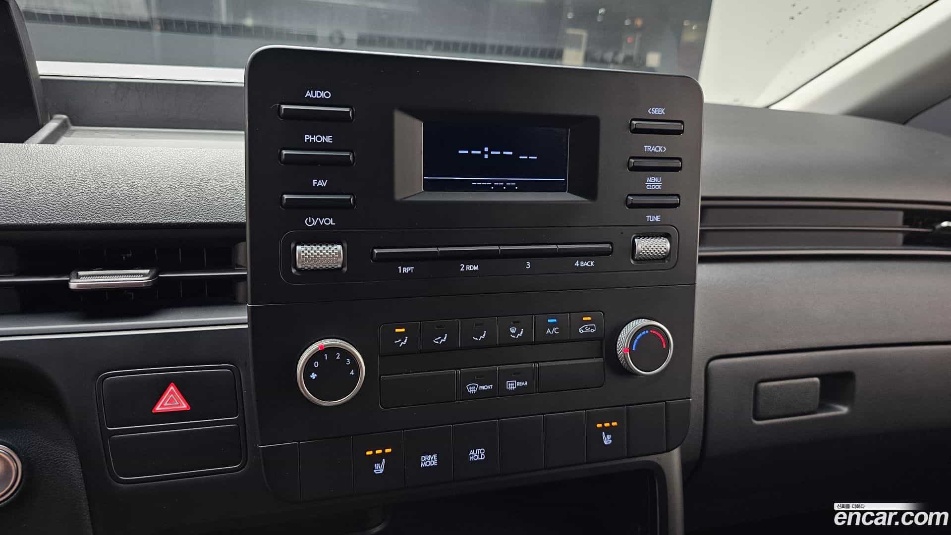 Staria Hyundai 2022.5-OPTION-018