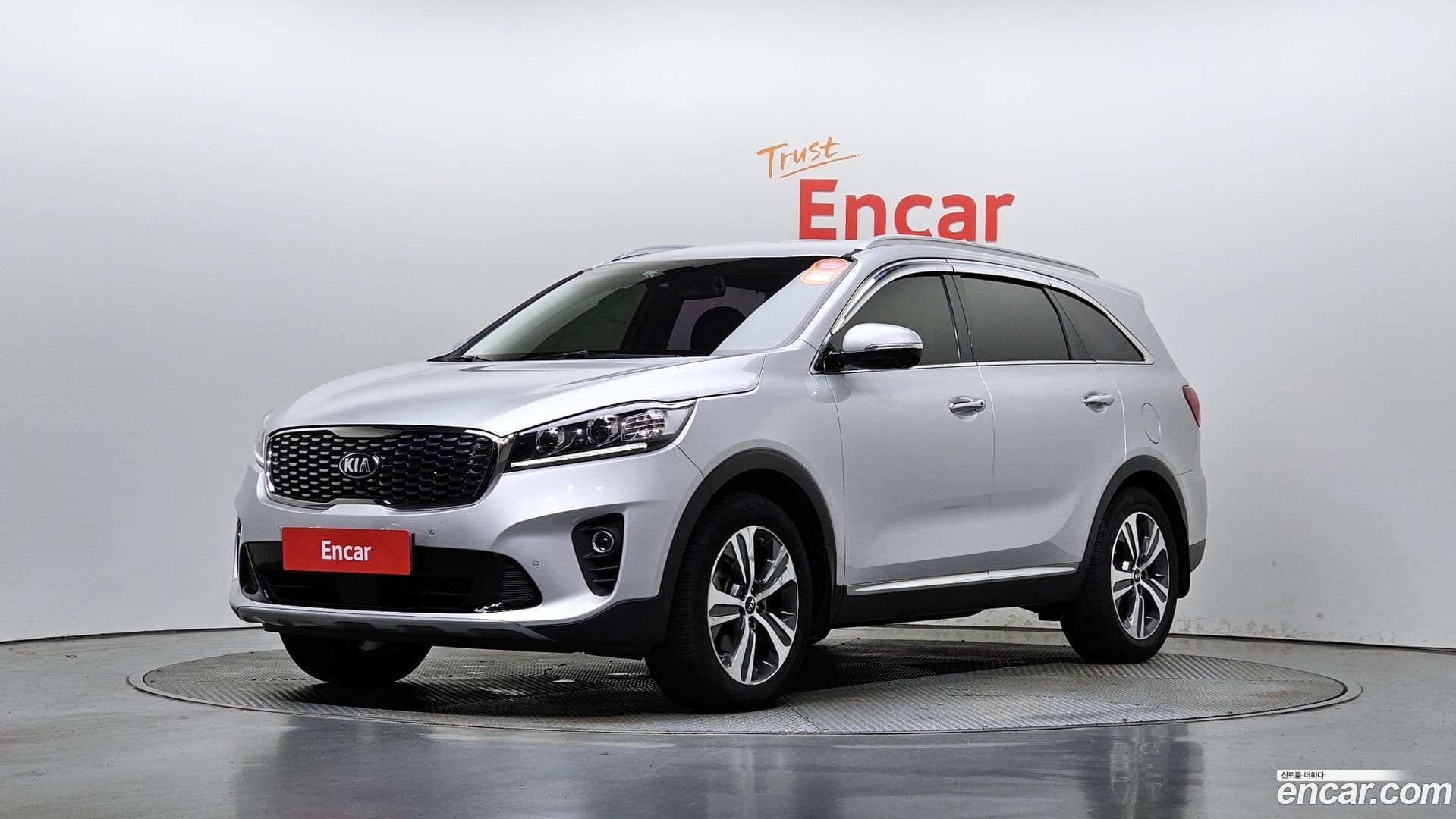 Main__Slider__Photo:Sorento Kia 2017.7-0