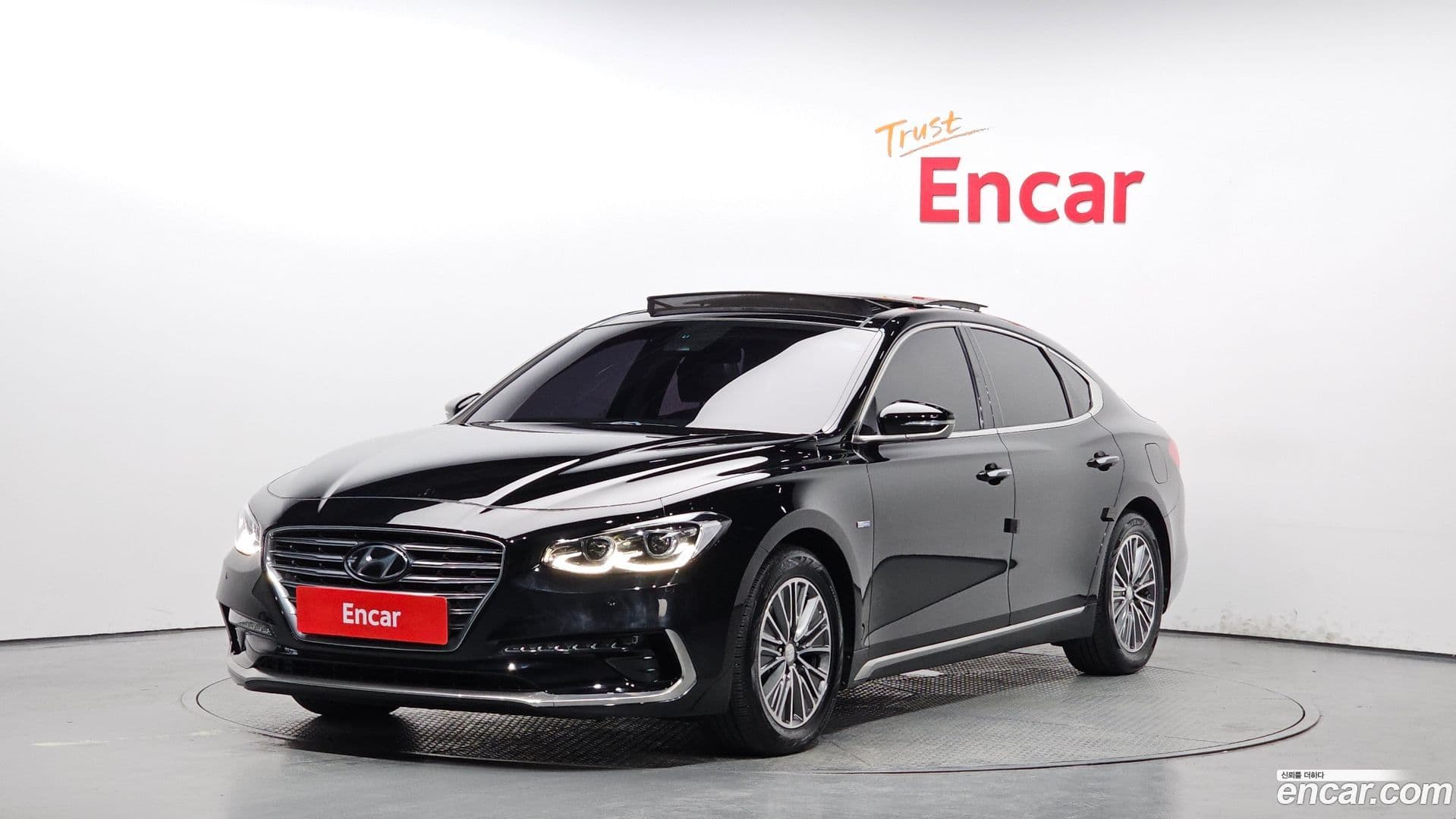 Main__Slider__Photo:Grandeur Hyundai 2018.5-0