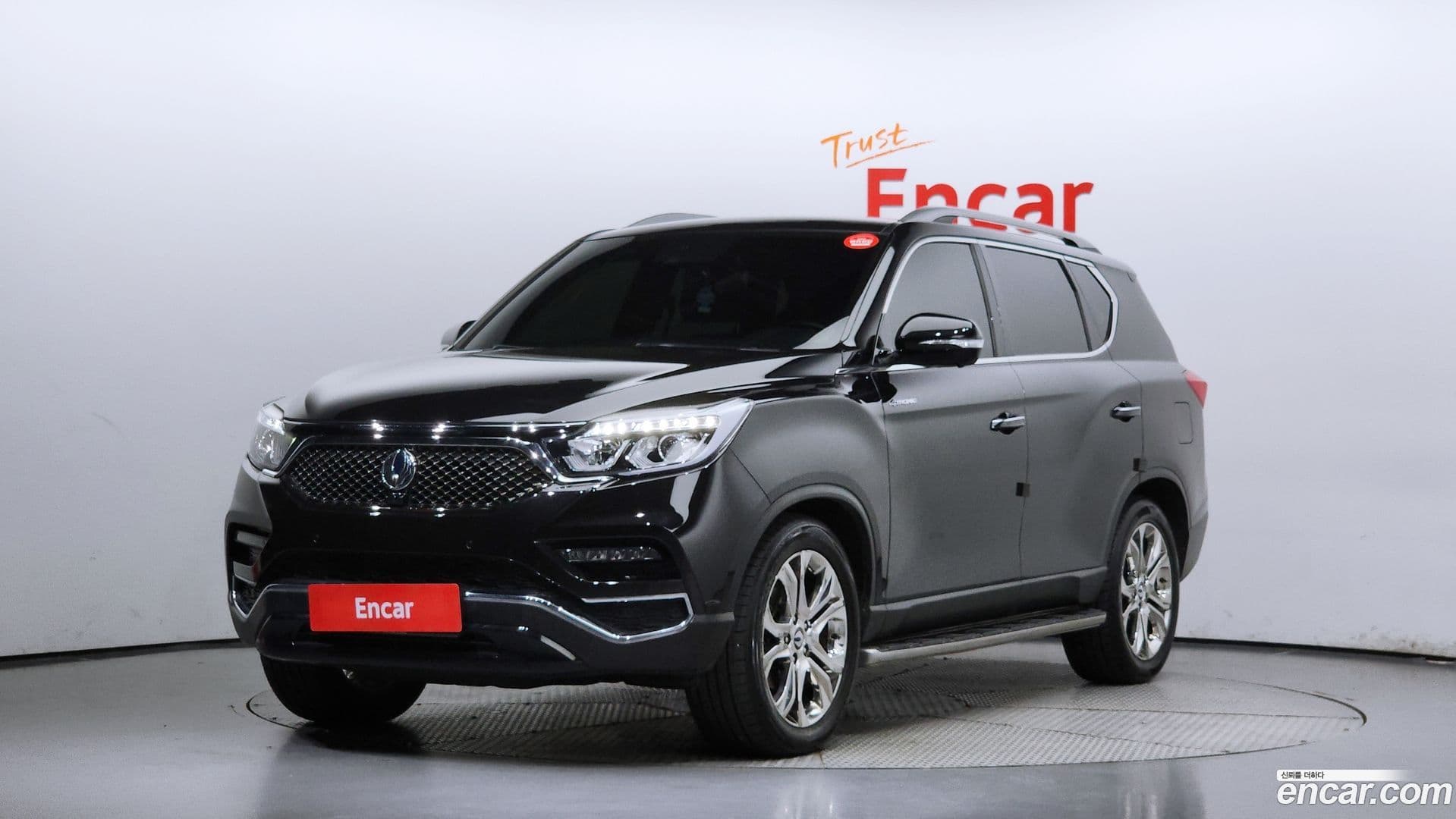 Main__Slider__Photo:Rexton KG Mobility 2019.0-0