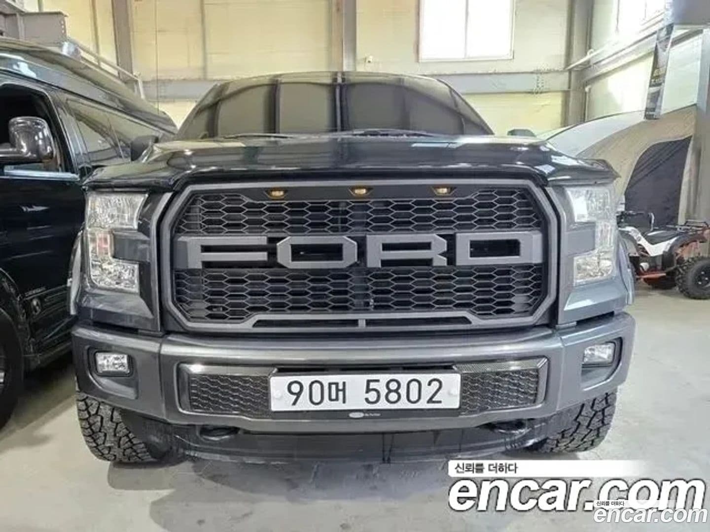Main__Slider__Photo:F150 Ford 2015.11-0